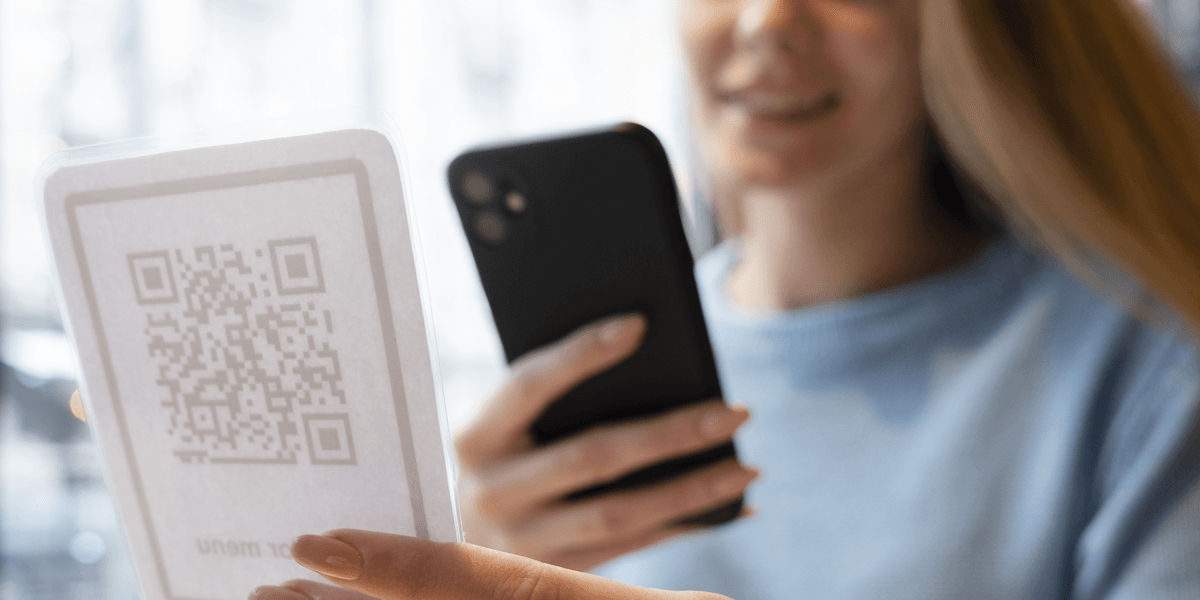 Lei que regulamenta bula digital de medicamentos é aprovada no Senado